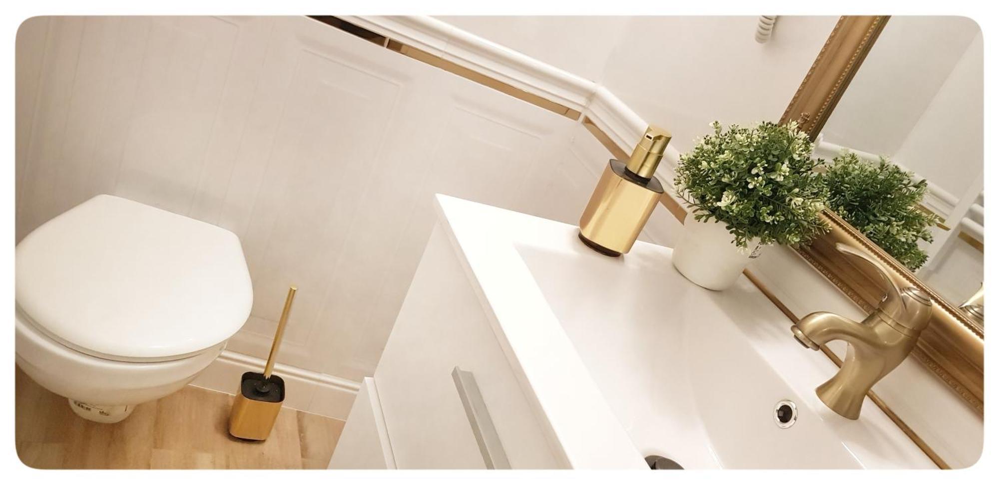 Elania Residence Targu Jiu Ngoại thất bức ảnh