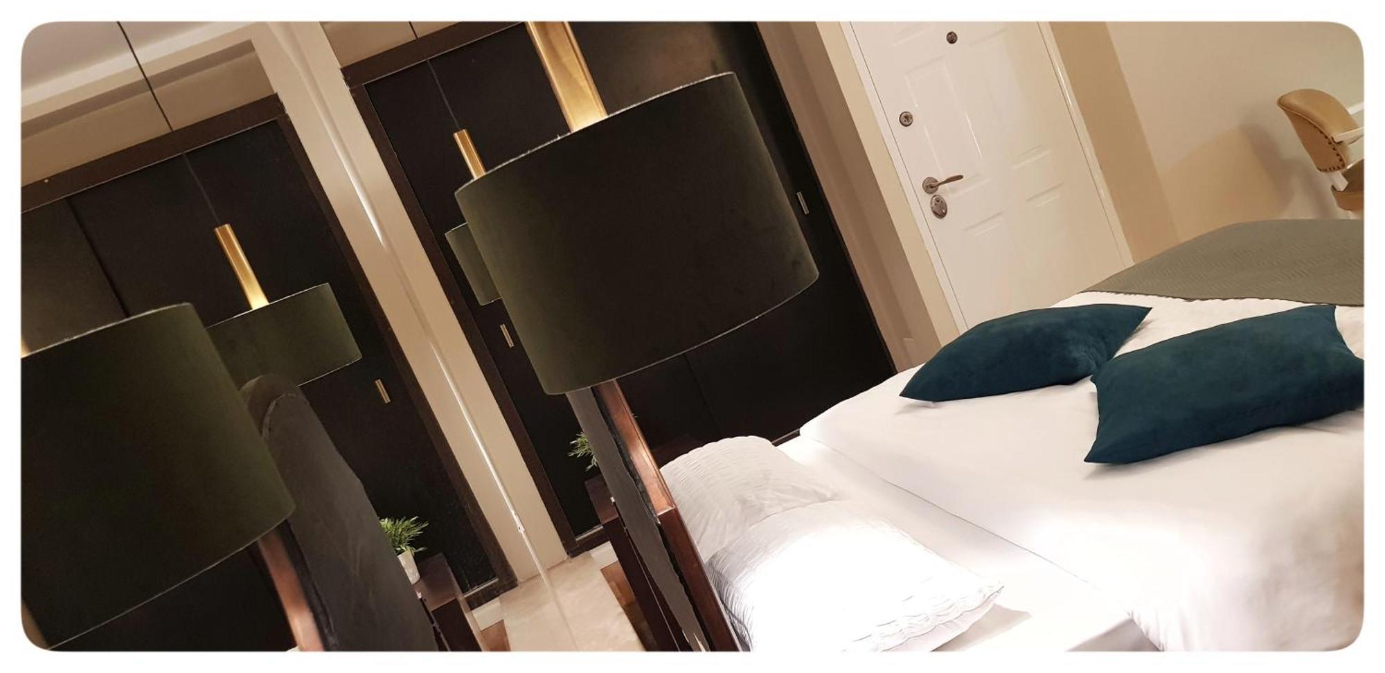Elania Residence Targu Jiu Ngoại thất bức ảnh
